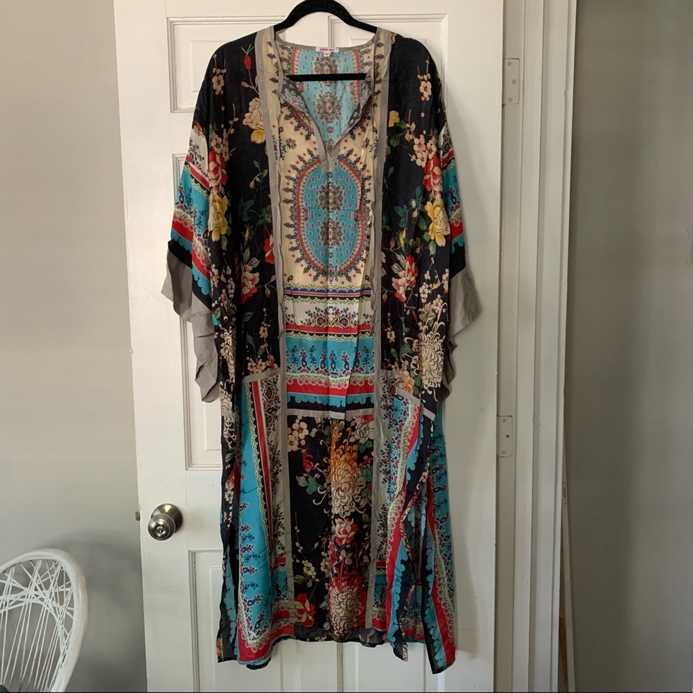 JOHNNY WAS PRINTED SILK KIMONO